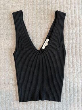 Madewell Black Ribbed V-Neck Cropped Sleeveless Knit Tank